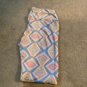 Lularoe patterned leggings
